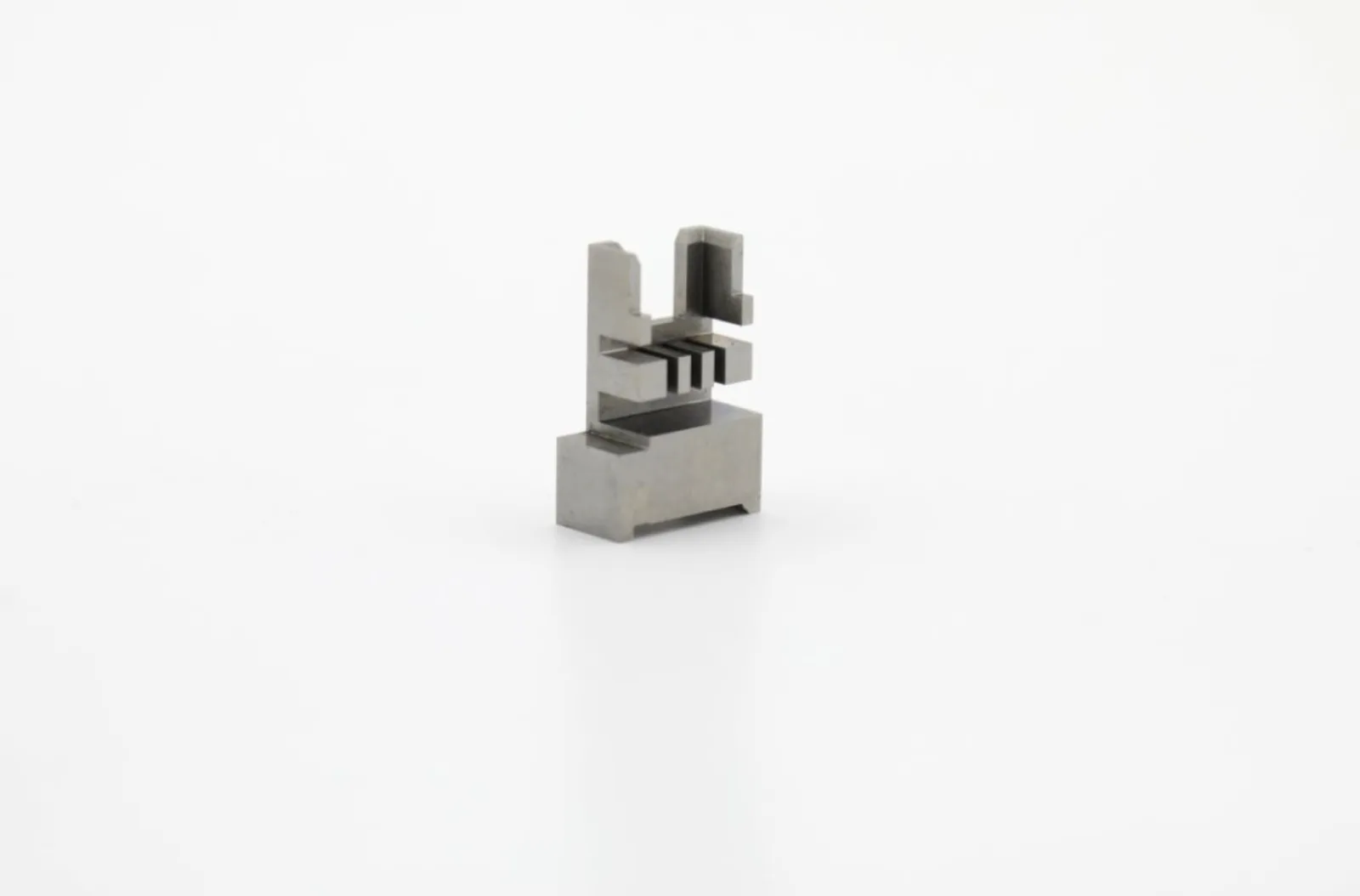Mold parts gallery image 002 for precision tooling components