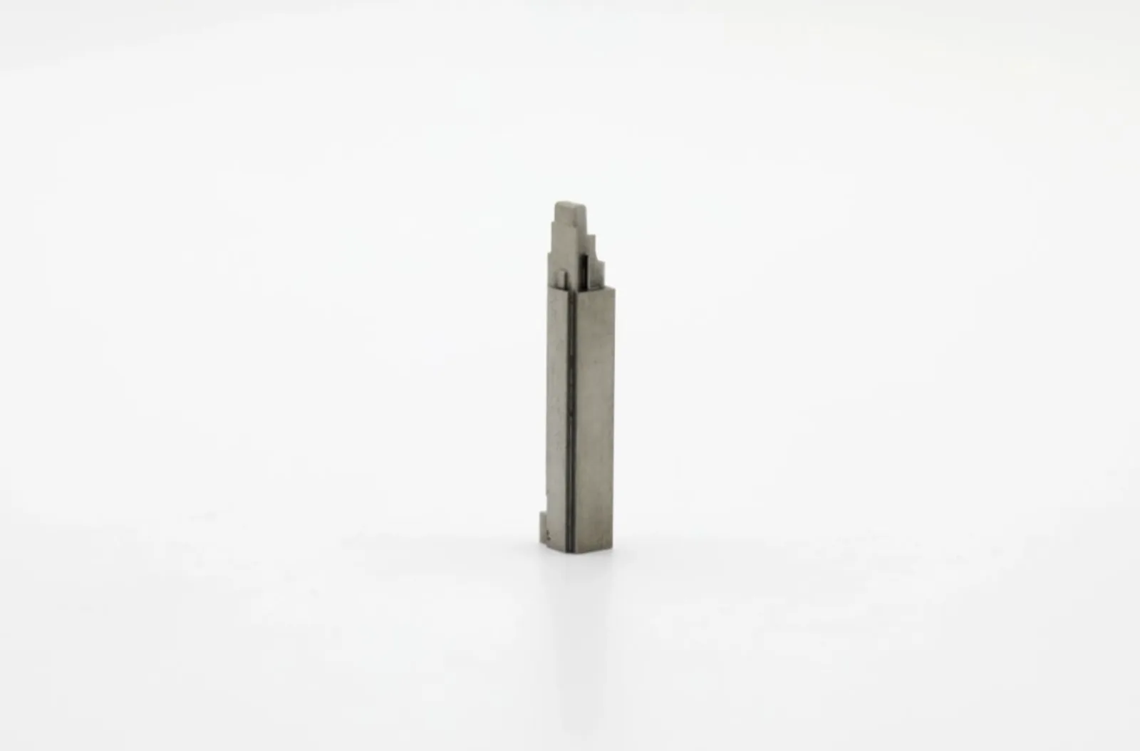 Mold parts gallery image 003 for precision tooling components
