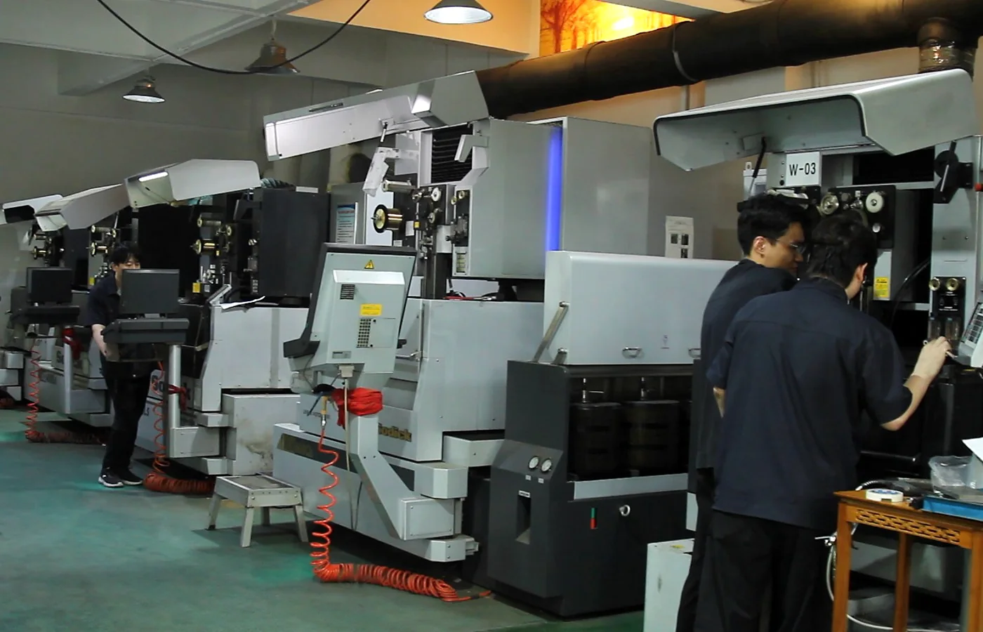 Wire EDM precision manufacturing equipment